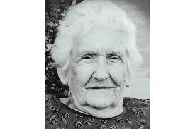 Juanita Kauffman's Instagram, Twitter & Facebook