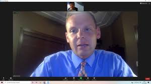 Ben Iverson, representante de la...