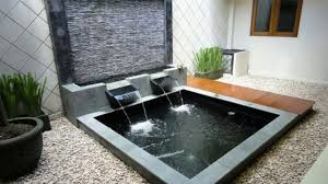 Desain kolam ikan dalam rumah ini bisa menjadi solusi yang tepat bagi kamu yang tidak punya sisa lahan cukup untuk membuat kolam ikan. Desain Kolam Ikan Cantik Minimalis Yang Bikin Adem Youtube