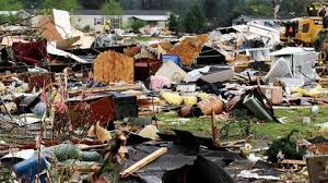 Go to the basement or an inside room without windows on the lowest floor (bathroom, closet, center hallway). Here S What You Should Do During A Severe Storm If You Live In A Home Without A Basement Or In A Mobile Home The Weather Channel Articles From The Weather