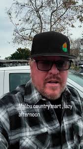 Sadly, menu folks lost their houses recently. With the highway closed and  only locals around, it feels like 1985. Small town vibe grabbing a Sammy at  #johnsgarden , my old fave