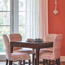 A Florida Winter Retreat In Hobe Sound Is All About The Tropical Vibes Luxe Interiors Design Game Table And Chairs Living Room Corner Living Room Table
