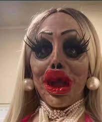 Gathered to rescue mother elephant 🐘🐘 and calf from a golf drain..