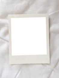 How To Put Photos In Polaroid Frames 8 Free Png Mockups Lu Amaral Studio In 2020 Polaroid Frame Png Instagram Frame Polaroid Frame