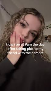 ella rose (@el.tinny)