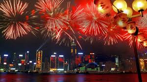 Pin By Deborah Marslender On Khabar Up Fireworks New Years Eve Fireworks Chinese New Year Fireworks