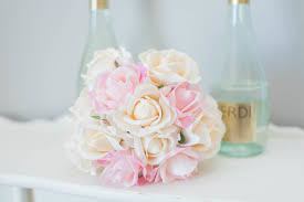 Call your local springfield, il florist and send a gift of flowers along with warm holiday wishes for christmas, dec 25th, 2021. Photos By Ariel Bloomington Springfield Peoria Lincoln Illinois Photographer