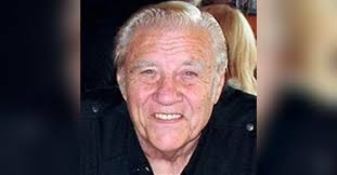 Howard Walter Bloom Obituary