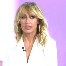 Aquí no obligamos a nadie": 'Fiesta' desmonta las acusaciones de Gloria Camila y da la cara por Emma García