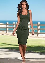 Pin By Erica Thomas On Date Night Dressy Fashion Venus Dresses Fashion