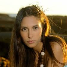 Stream Daniela Fernanda Osses music