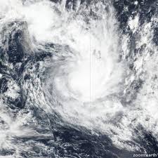 Cyclone yaas is about to hit india's east coast and forecasts have predicted that the cyclone will turn into a severe storm on may 25, before making landfall near odisha's balasore coast. Tropical Cyclone Hurricane Trackers Zoom Earth