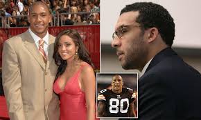 Today we present just how demented is kellen winslow jr? Ex Nfl Star Kellen Winslow Jr S Wife Files For Divorce After His Rape Conviction Daily Mail Online