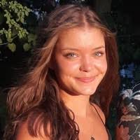 400+ "Lucyk" profiles