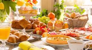 Passata la pasqua, la colomba uno di quei dolci che continuano a gironzolare per casa per un po' di tempo Pranzo Di Pasqua 2021 Cosa Portare A Tavola Le Ricette Dall Antipasto Al Dolce