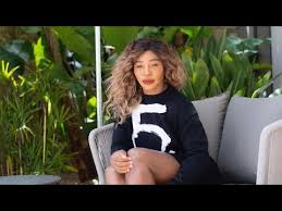 Some people believe she went from a dark skinned woman to a light skinned woman in serena williams' deleted photo. Did Serena Williams Bleach Her Skin Youtube