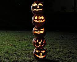 Its hollowed / scooped out design also allows the flames to burst forth through its eyes. How To Make A Pumpkin Totem Pole For Halloween How Tos Diy