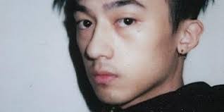 Aaron Mak's Instagram, Twitter & Facebook