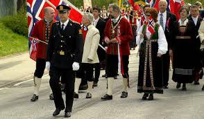 Vi er stolte av deg.ordfører marianne borgen #nrkspill #magnuscarlsen #carlsenkarjakin #oslo #vg. Record Number Of Kids Mark Norway S National Day The Local