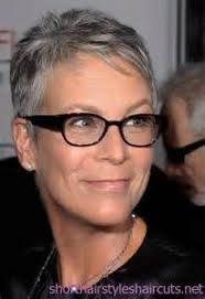 Put your hair in a sleek, low ponytail if you want a simple but chic look. Best Glasses To Wear With Short Hairstyles For Gray Hair Short Hair Styles Older Women Hairstyles Haircut For Older Women