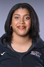 Alexis Boykin's Instagram, Twitter & Facebook