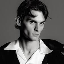 brandon tyler barlow (@brandonnbarloww) • Instagram photos and videos