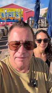 Proud to be Bermudian of Portuguese decent 🇧🇲❤️🇵🇹 #bermuda #azores  #azoresislands #proudtobebermudian #atlantic #weareone