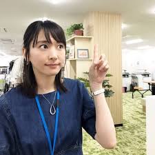 新垣結衣（日语：新垣 結衣／あらがき ゆい aragaki yui，1988年6月11日－）是日本女演員、歌手及模特兒，出生於沖繩縣那霸市，身高169公分，血型a型，目前為日本lespros娛樂旗下藝人。 Imhjwqdr7yal M