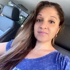 Yvette Negron's Instagram, Twitter & Facebook