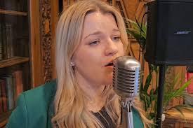 Emily Spink Wedding and Event Singer in Newbury, Berkshire