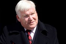 Tributes as veteran TV presenter Derek Davis (67) dies after a short  illness