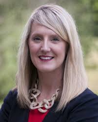 Portland Business Alliance presents Debbie Kitchin with the Naito  Outstanding Service Award