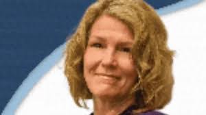 Elaine Luckett's Instagram, Twitter & Facebook