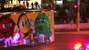 Nascar 2019 hauler parade on the las vegas strip подробнее. A Nascar Haulers Parade 2019 Las Vegas Youtube
