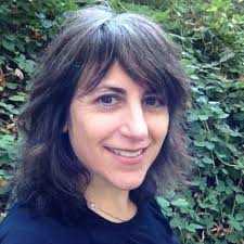 Julia Crosby Vazquez (@jvazquez10)