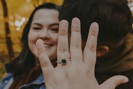 Allie Kundert's Instagram, Twitter & Facebook