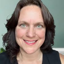 Happy Tuesday folks! bio.site/KateBrazierArtist