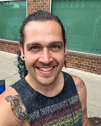 Tyler Crain's Instagram, Twitter & Facebook