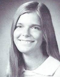 Jodi House's Instagram, Twitter & Facebook