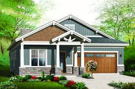 Ranch Style House Plan 3 Beds 2 Baths 1883 Sq Ft Plan 23 2655 Craftsman Bungalow House Plans Craftsman Style House Plans Narrow Lot House Plans