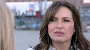 Amy Korb's Instagram, Twitter & Facebook