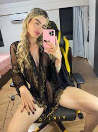 Valentina | Top 1.2% OF on X: any guy on here? t.co6p2ZIZtNMK  X