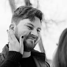 Derrick Richard's Instagram, Twitter & Facebook