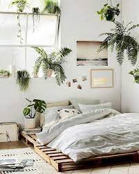 It's easy to ignore your master bedroom decor and focus on highly trafficked areas like the living room or kitchen first. 50 Cozy Minimalist Bedroom Ideas On A Budget Bedroom Decor Minimalist Bedroom Design Bedroom Interior