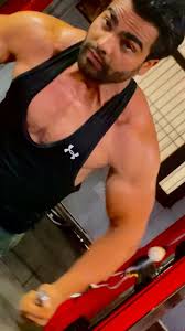 Instagram 用户 Vikas Chhillar