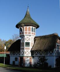 Das Haus Der Tauben Am Ehemaligen Schloss In Cadenberge Landkreis Cuxhaven Taubenschlag Taube Haus