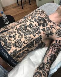 Bekijk onze black white tattoo selectie voor de allerbeste unieke of custom handgemaakte items uit ben je helemaal hierheen gescrold om over black white tattoo te lezen? Ben Hastings Torso Tattoos Black Ink Tattoos Traditional Tattoo Black And White