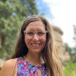 Ashley Souder's Instagram, Twitter & Facebook