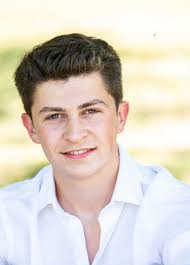 ANNUAL REPORT OF FRANKLIN PUBLIC SCHOOLS Franklin School Committee  2022-2023 Front row: Camille Bernstein, Denise Spencer, Chai