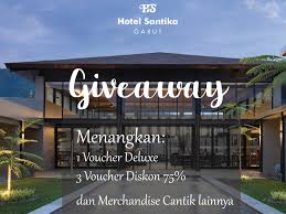 Turut menyaksikan wakil bupati garut, dr. Hotel Santika Garut Bagikan Give Away Medina 105 3 Fm